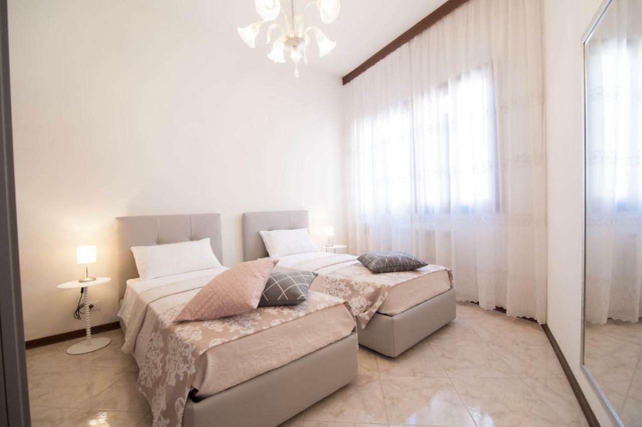 Riva Excelsior Apartment Венеція Екстер'єр фото